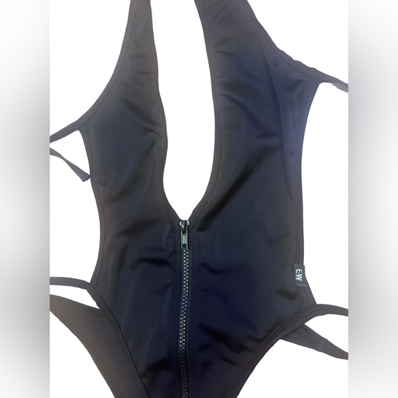 Small black string swimsuit bodysuit front zipper ties at neck and back sexy EUC - Picture 4 of 6